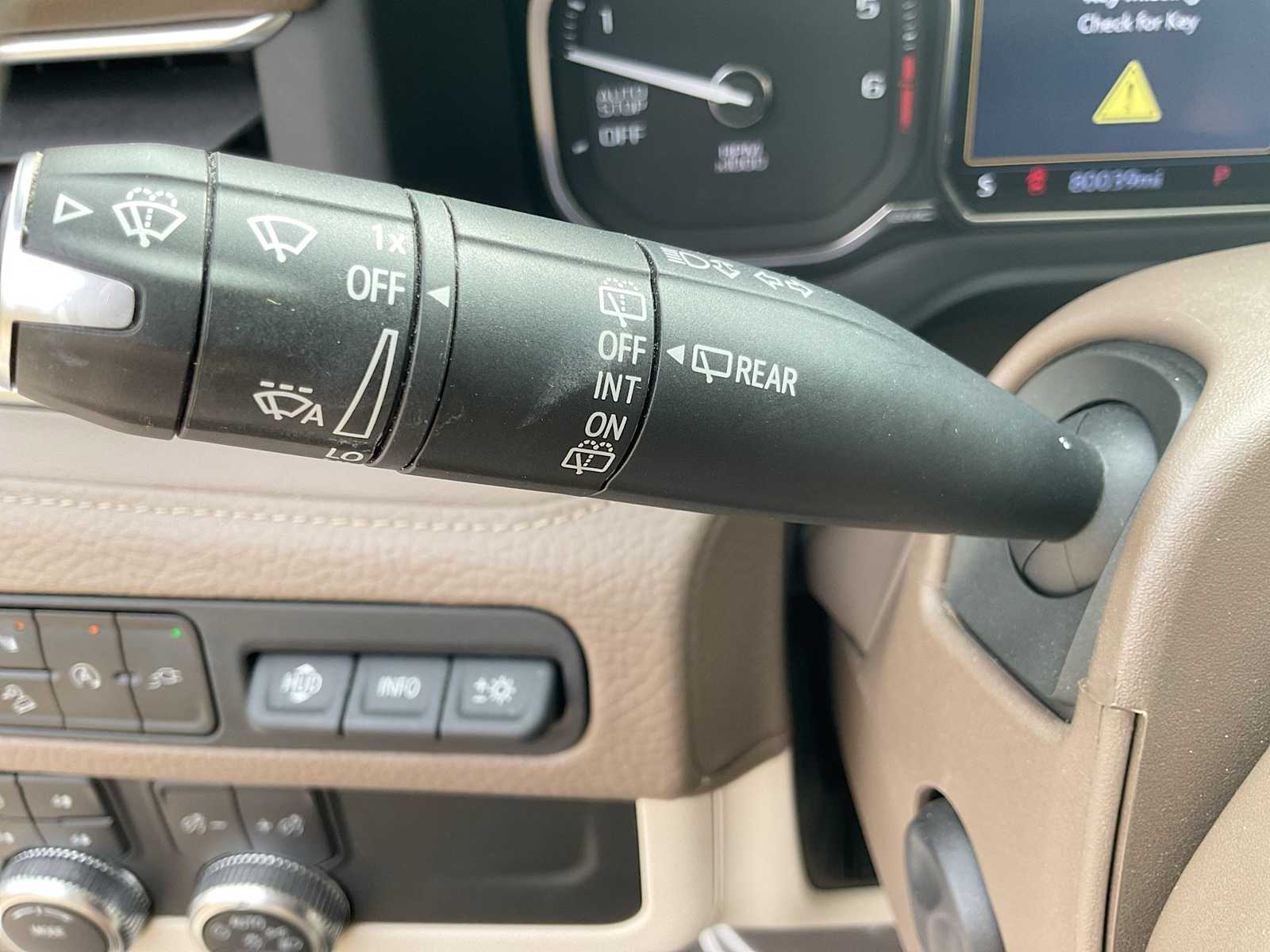 Thumbnail: 2021 GMC Yukon - 27