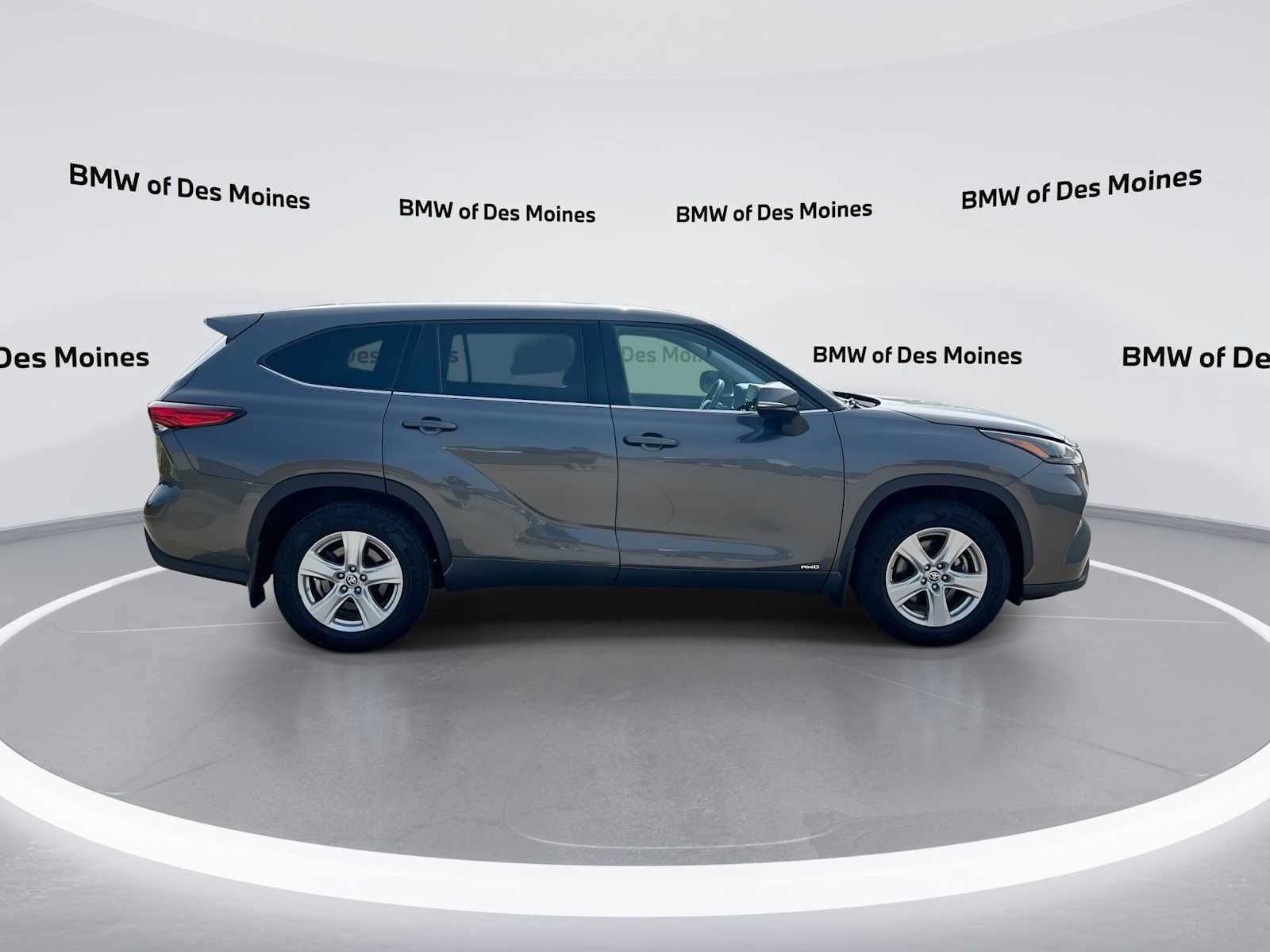 Thumbnail: 2022 Toyota Highlander - 9
