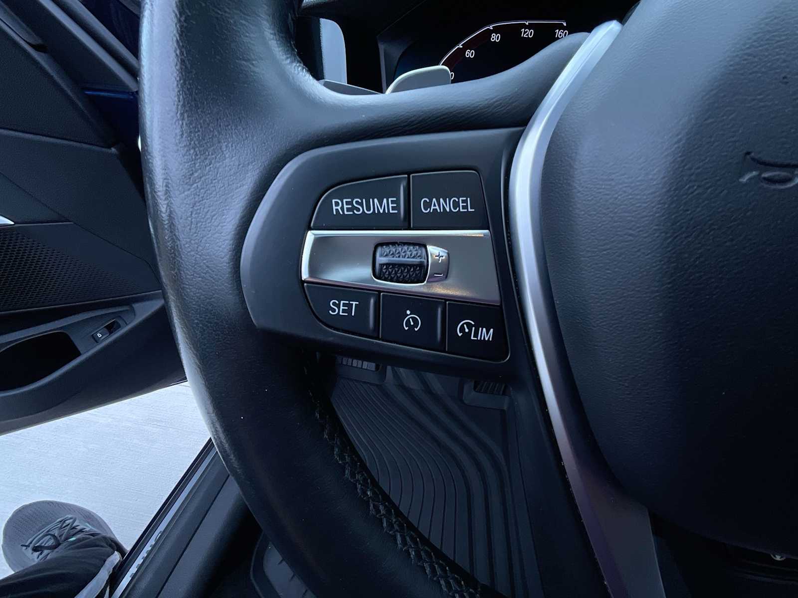 Thumbnail: 2020 BMW 3 Series - 27