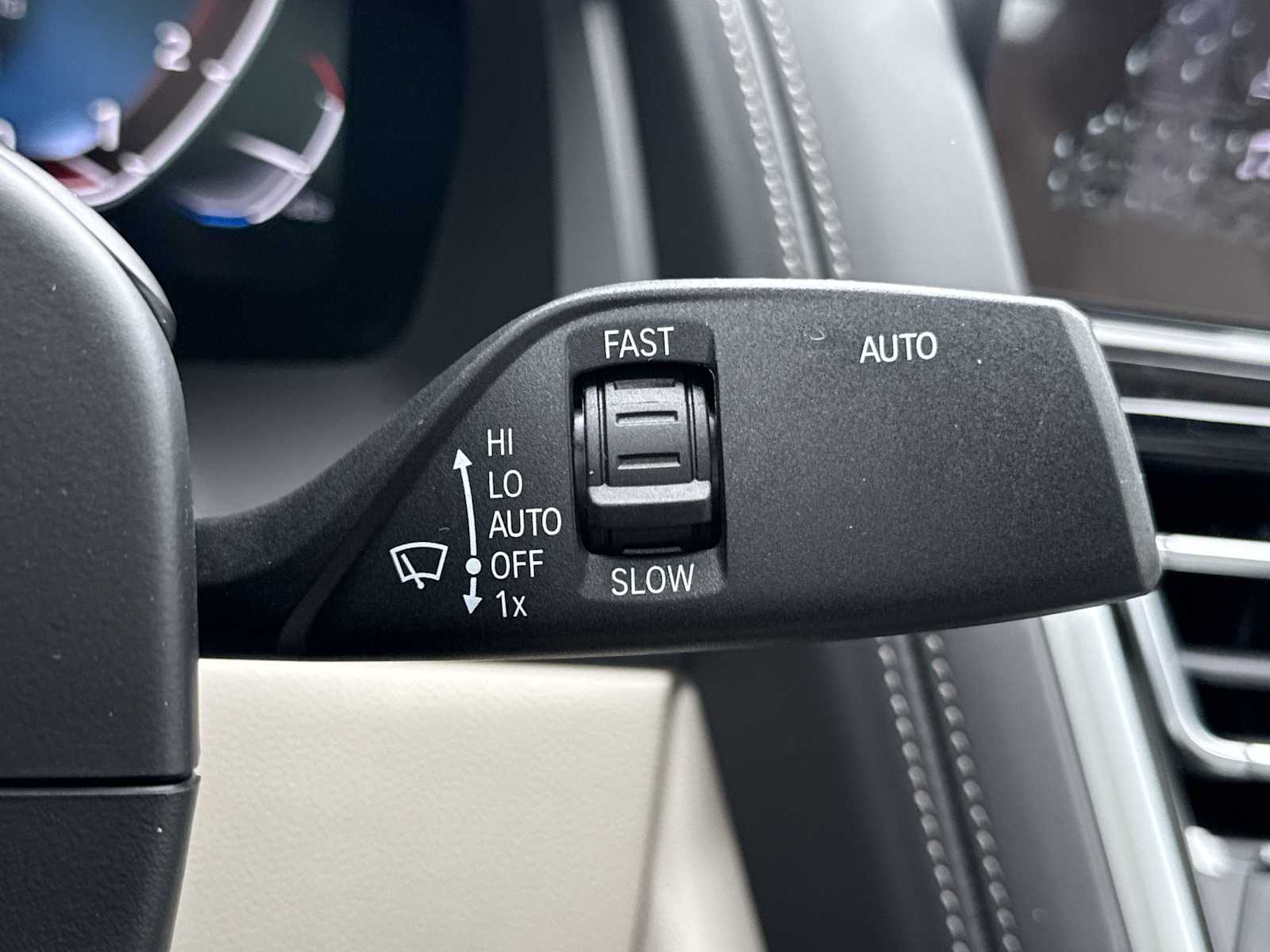 2026 BMW 8 Series 840i - Photo 28