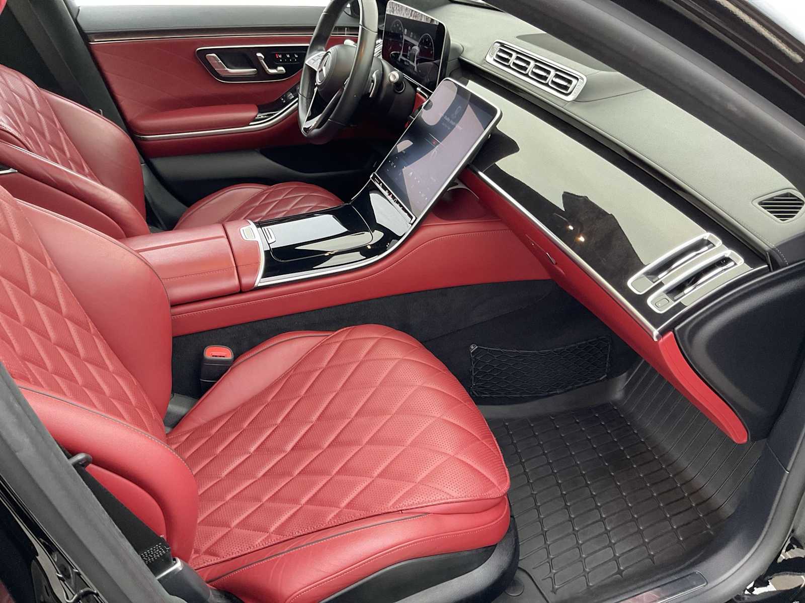 Thumbnail: 2023 Mercedes-Benz S-Class - 14