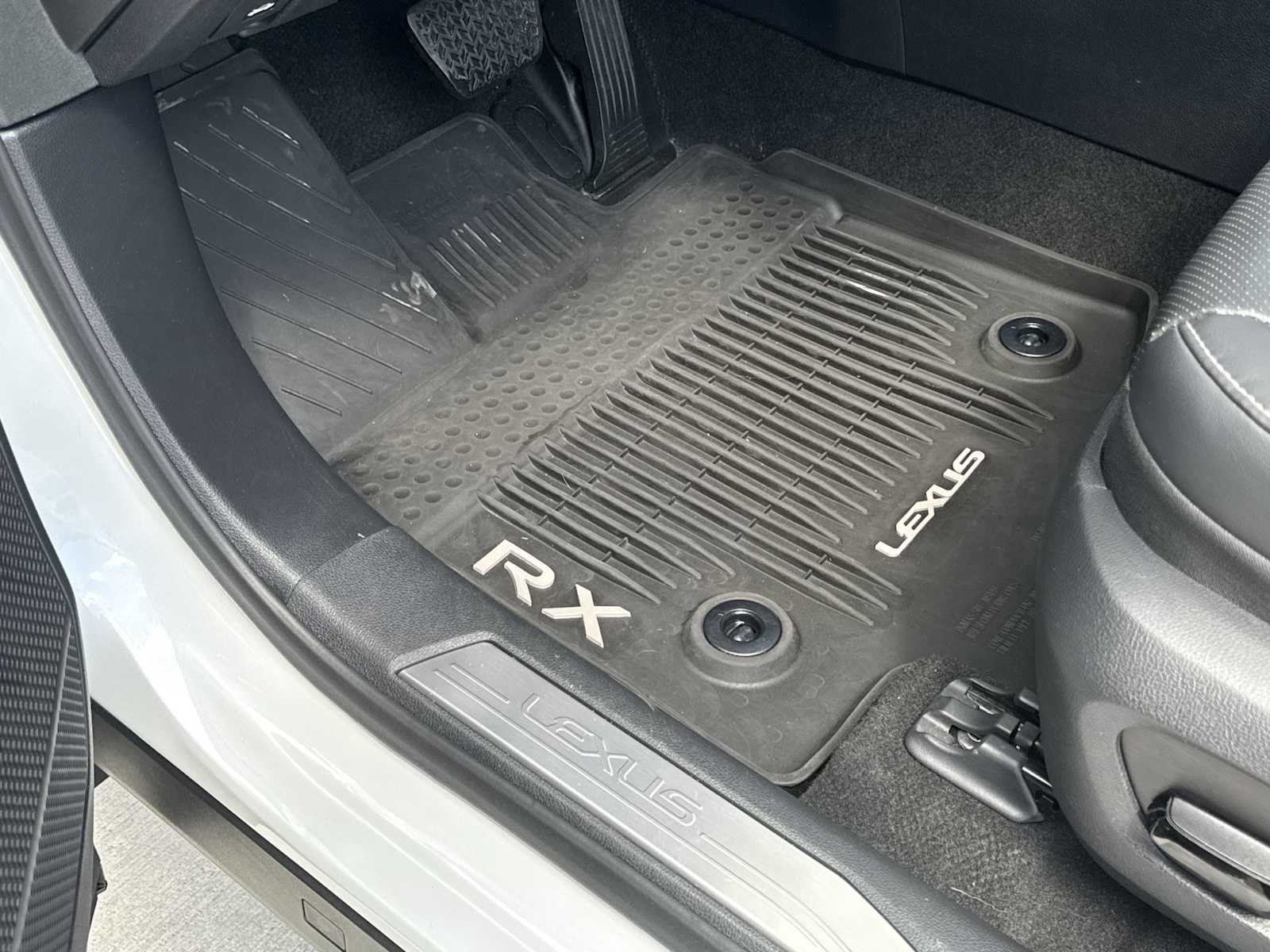 Thumbnail: 2023 Lexus RX - 44