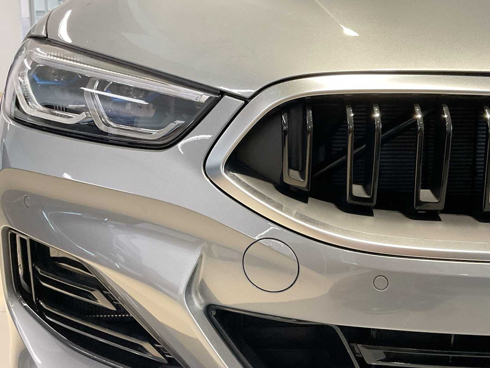 Thumbnail: 2026 BMW 8 Series - 11