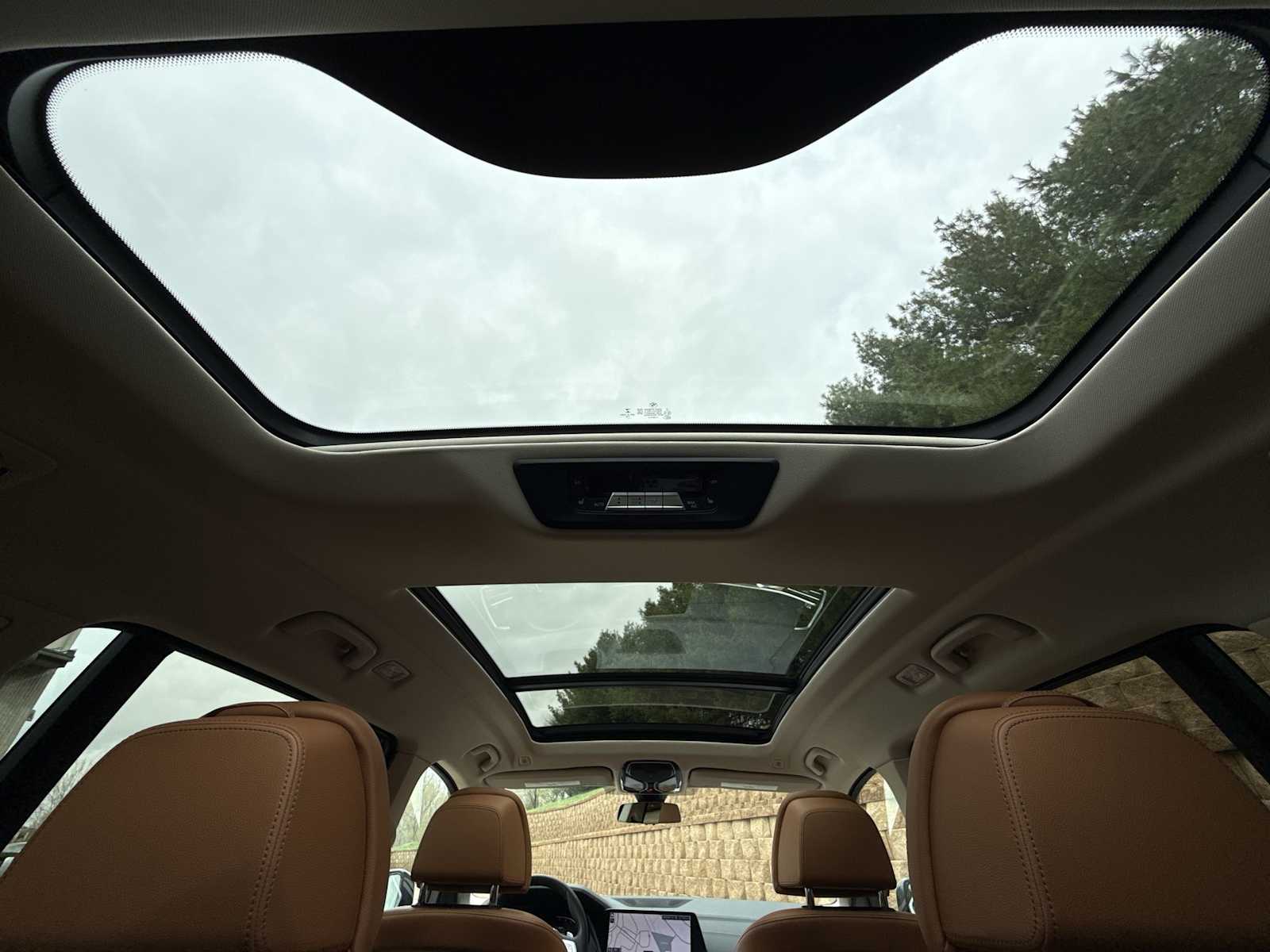 Thumbnail: 2020 BMW X7 - 23