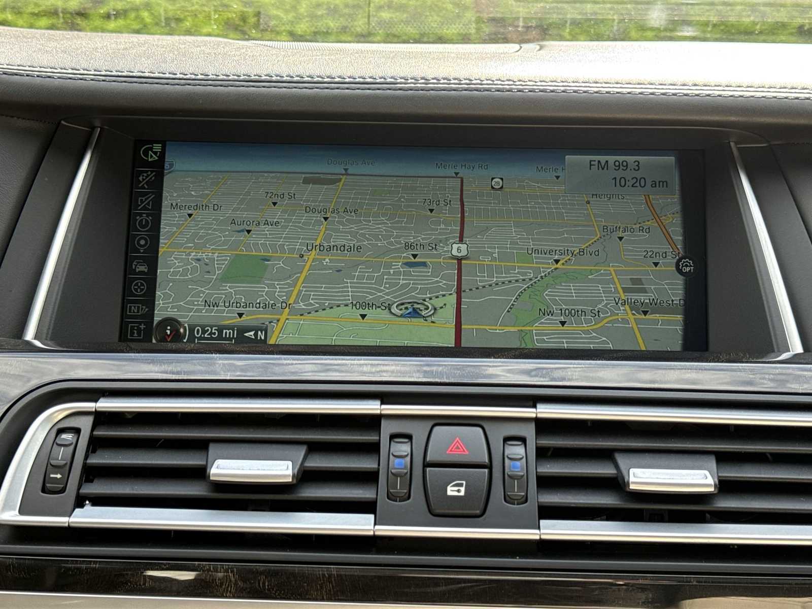 Thumbnail: 2015 BMW 7 Series - 31