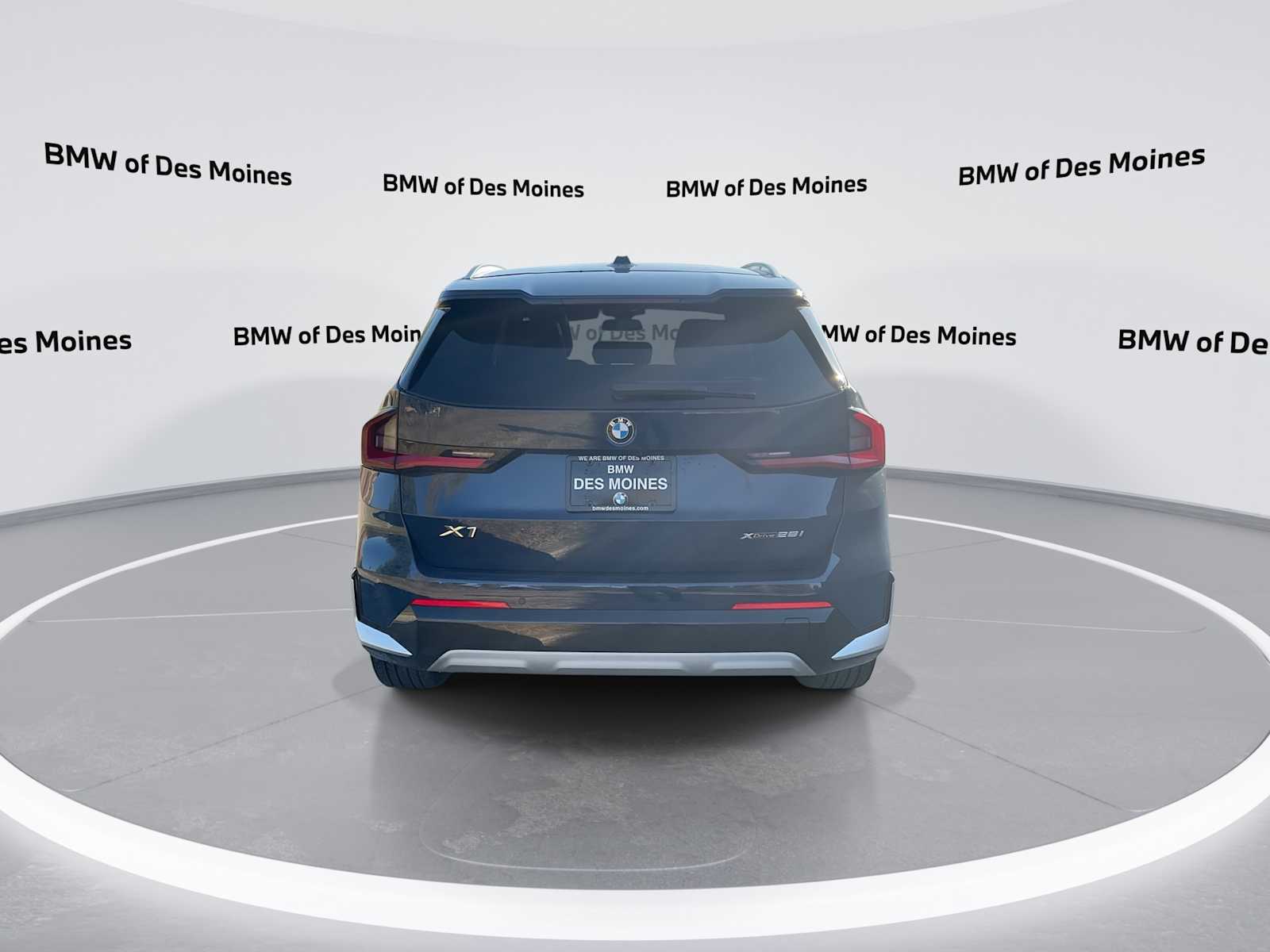 Thumbnail: 2026 BMW X1 - 3