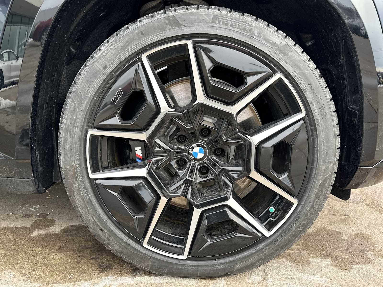 Thumbnail: 2026 BMW XM - 14