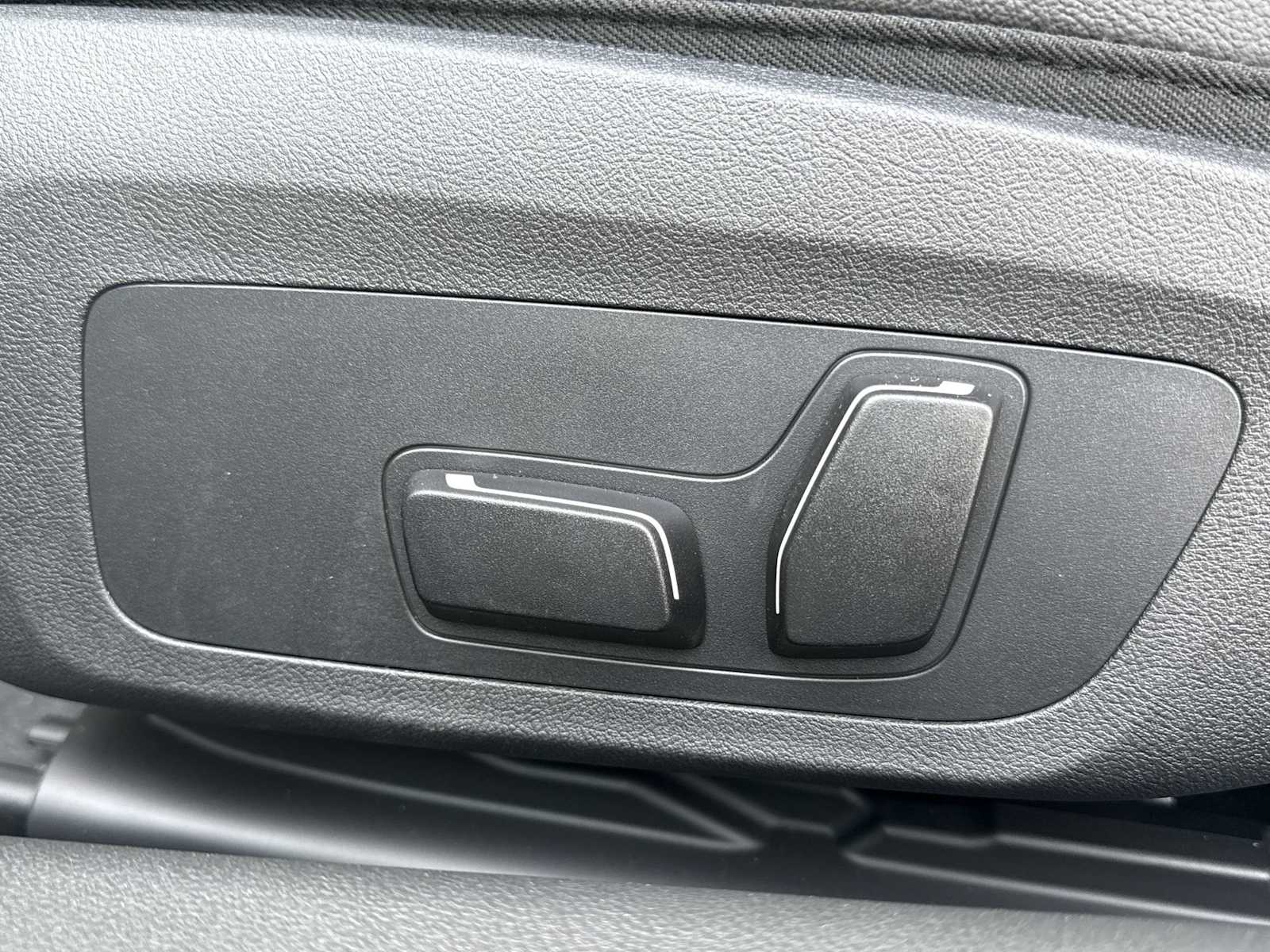 Thumbnail: 2026 BMW 2 Series - 18