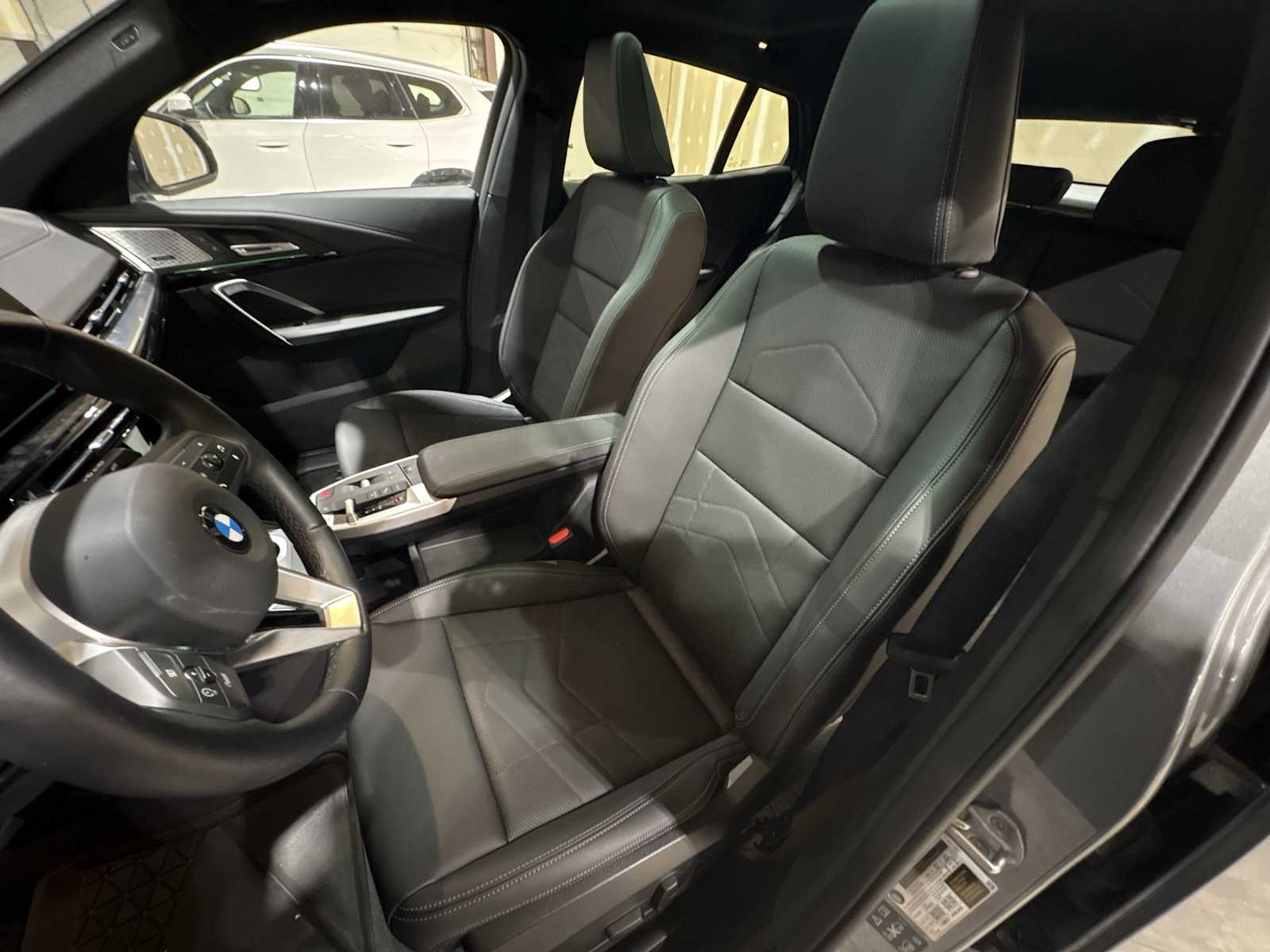 Thumbnail: 2025 BMW X2 - 22