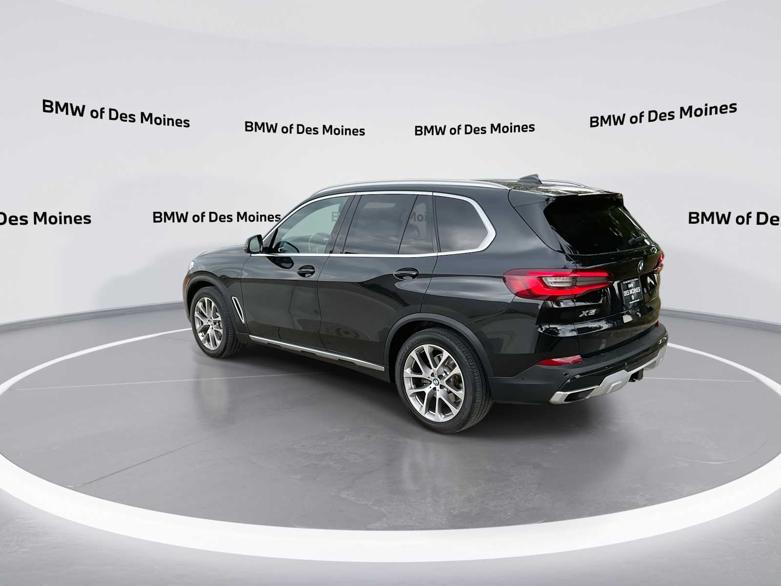 Thumbnail: 2022 BMW X5 - 6