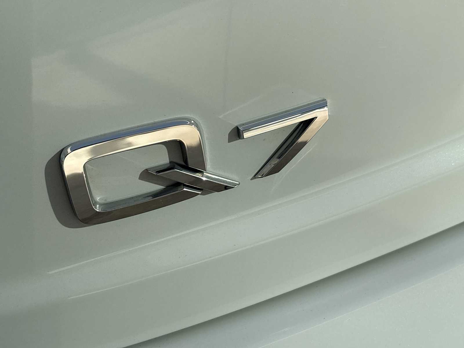 Thumbnail: 2019 Audi Q7 - 12