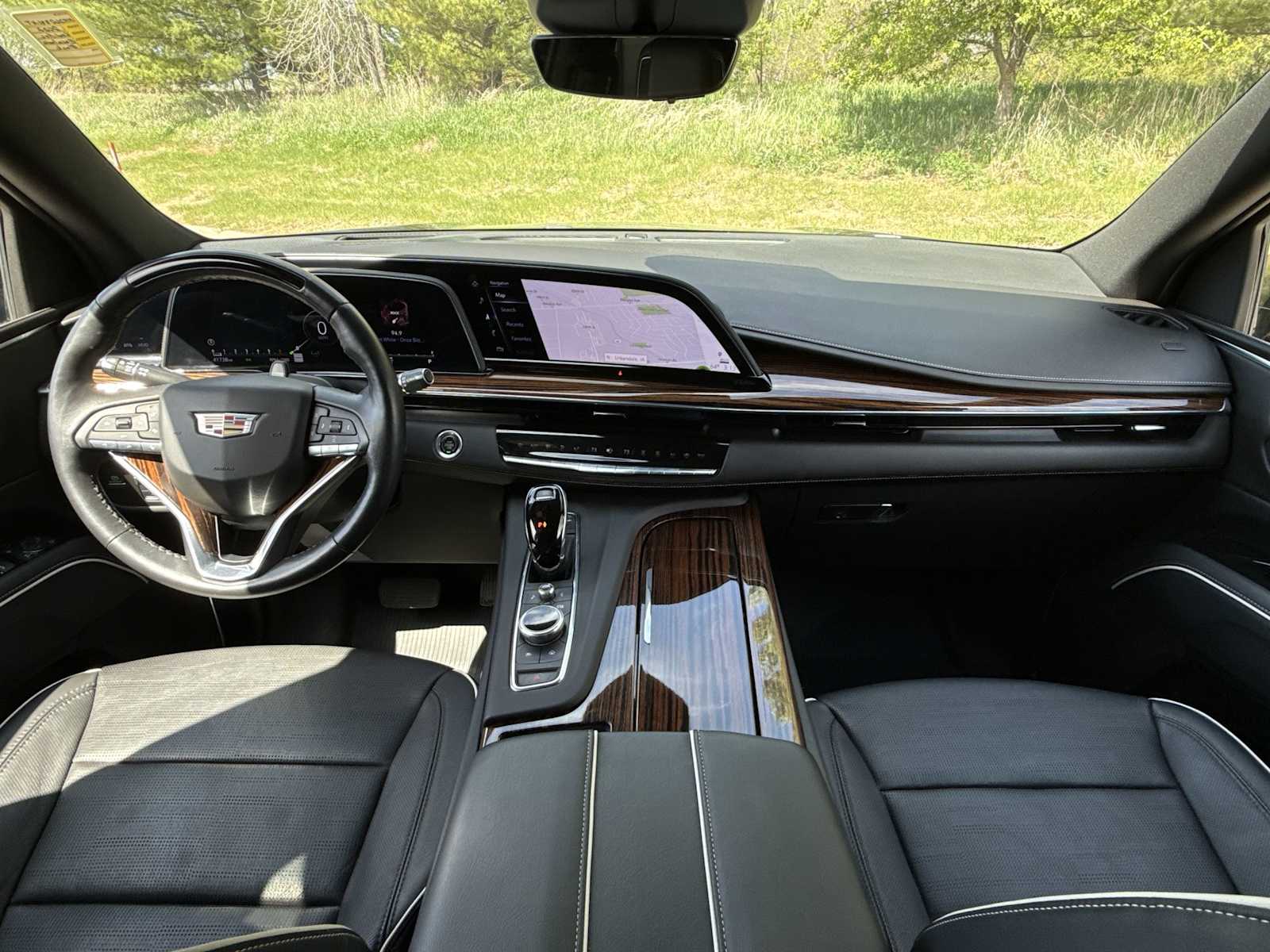 Thumbnail: 2022 Cadillac Escalade - 16