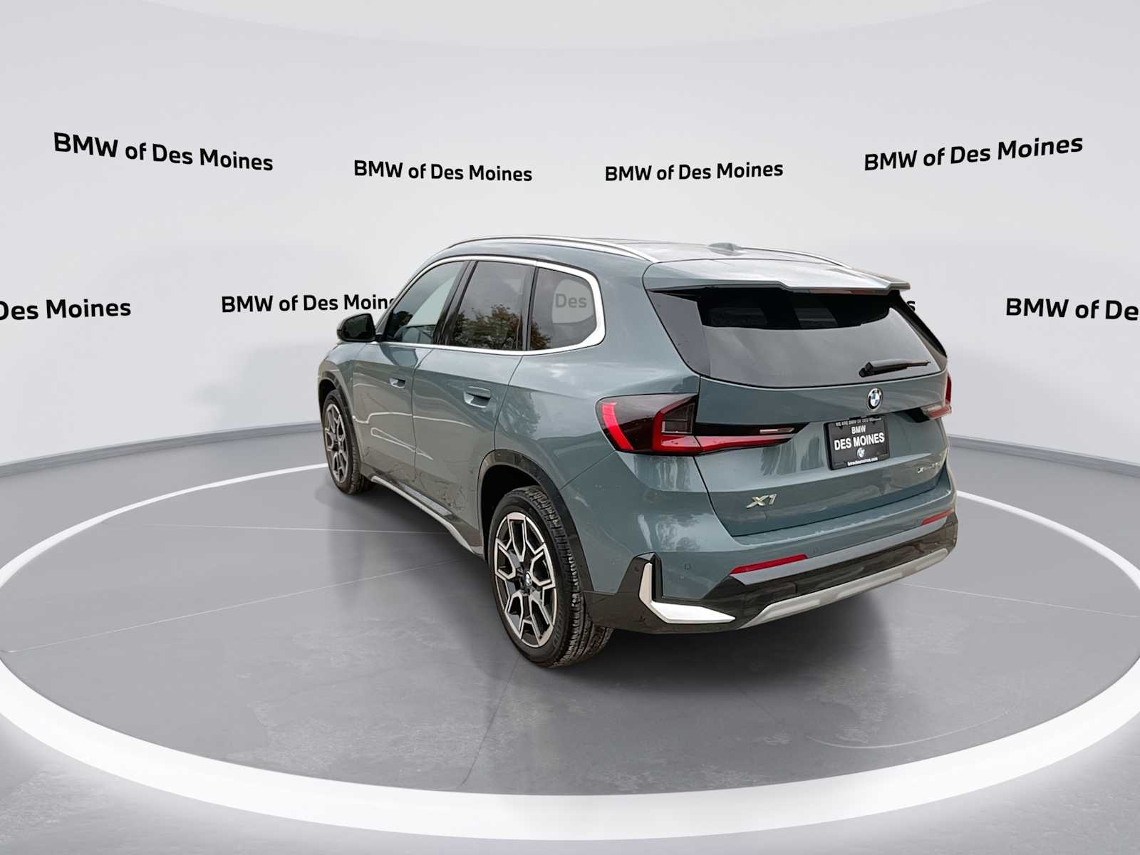 Thumbnail: 2026 BMW X1 - 6