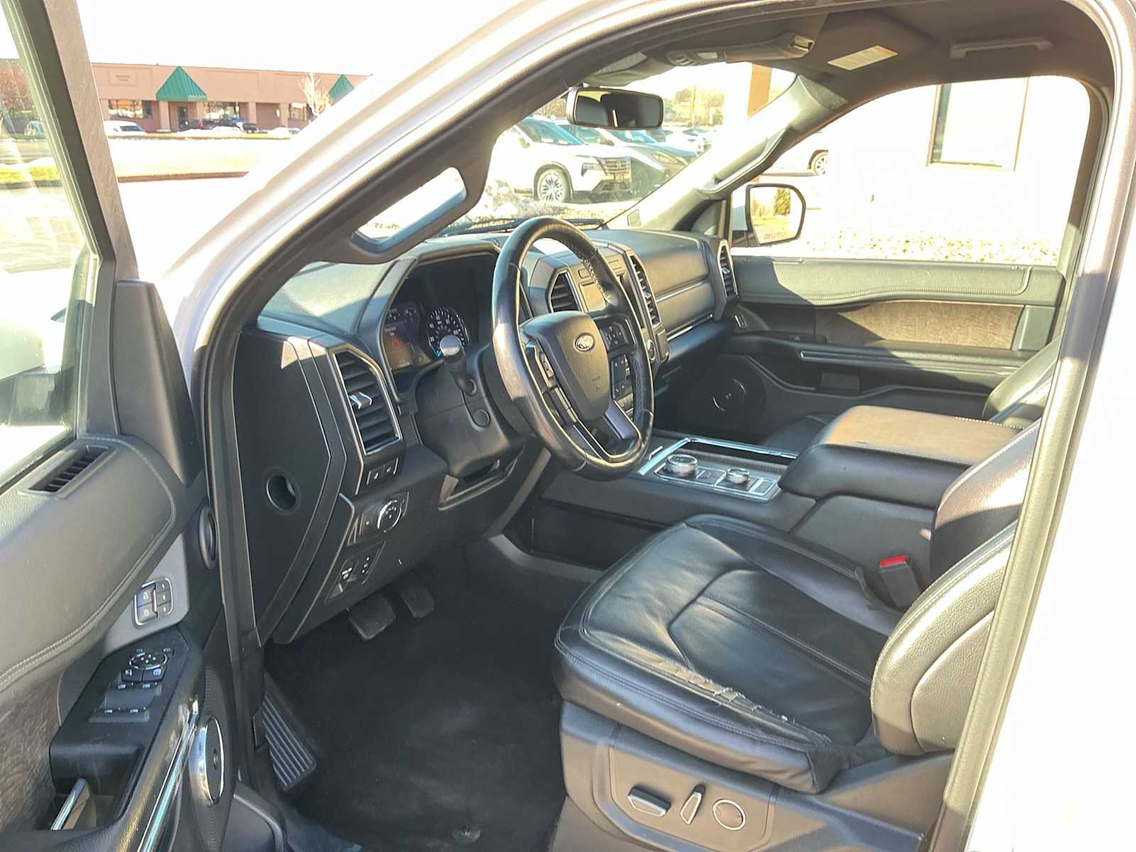 Thumbnail: 2021 Ford Expedition - 10