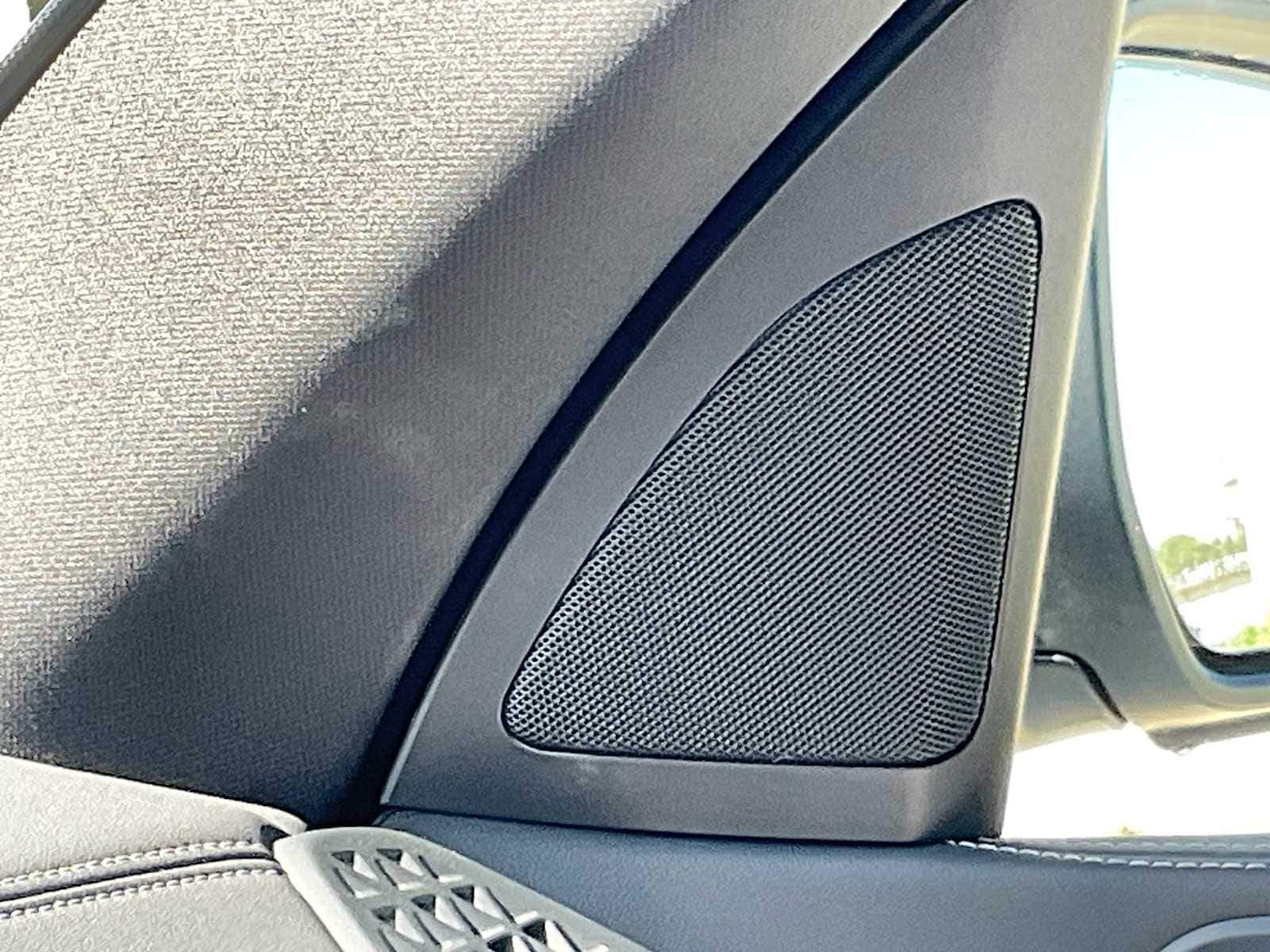 Thumbnail: 2025 BMW X5 - 32