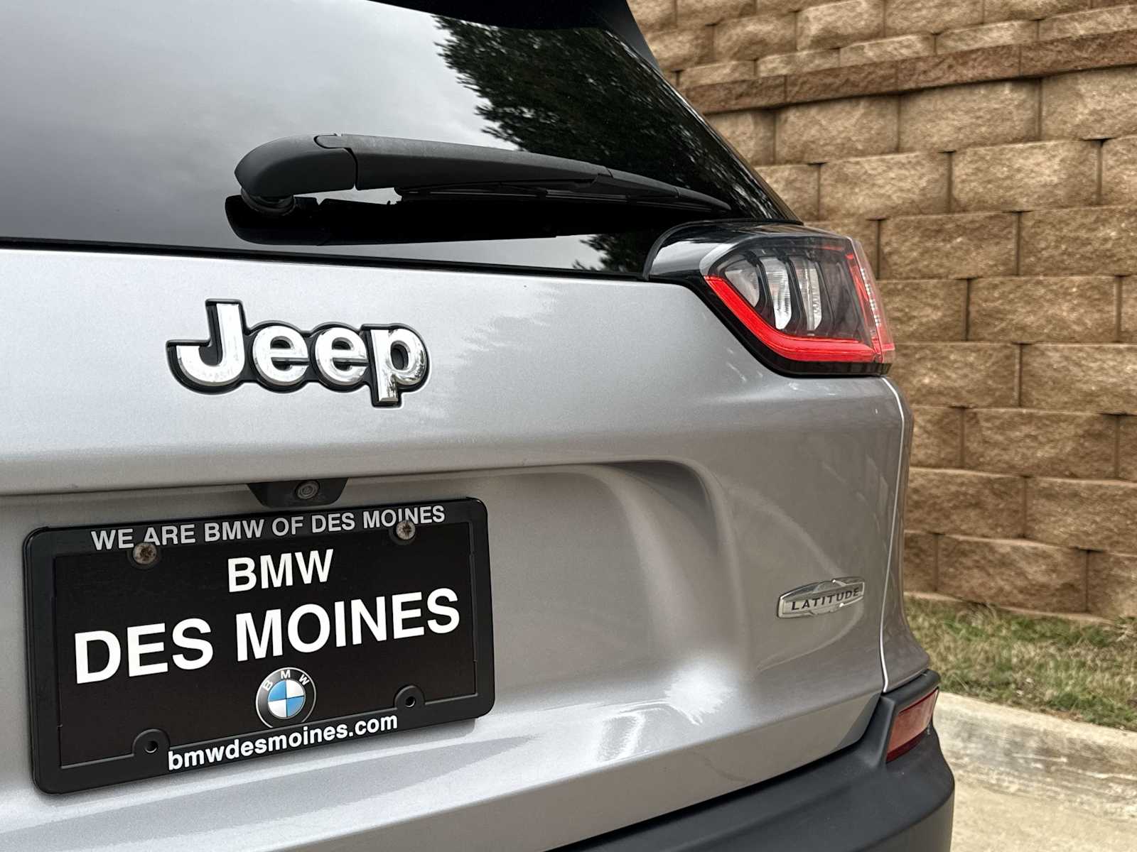 Thumbnail: 2019 Jeep Cherokee - 37