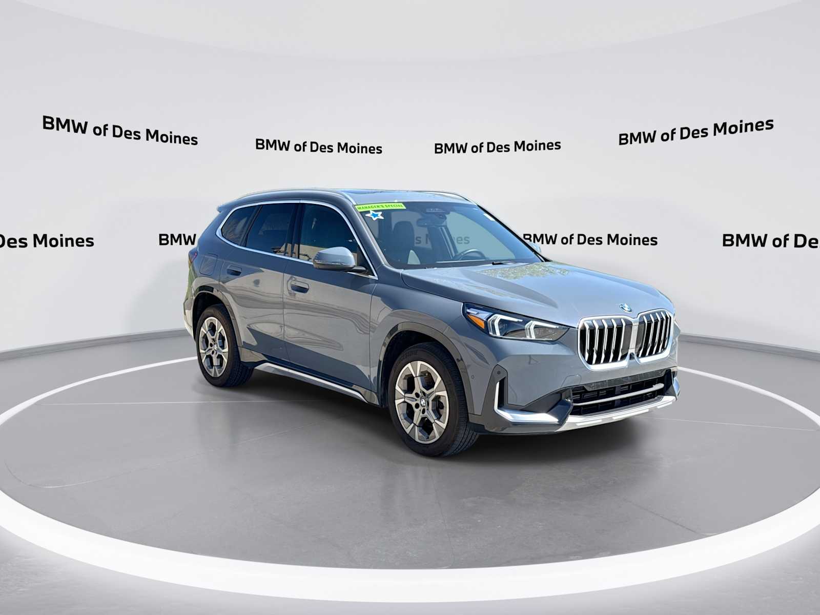 Thumbnail: 2025 BMW X1 - 2