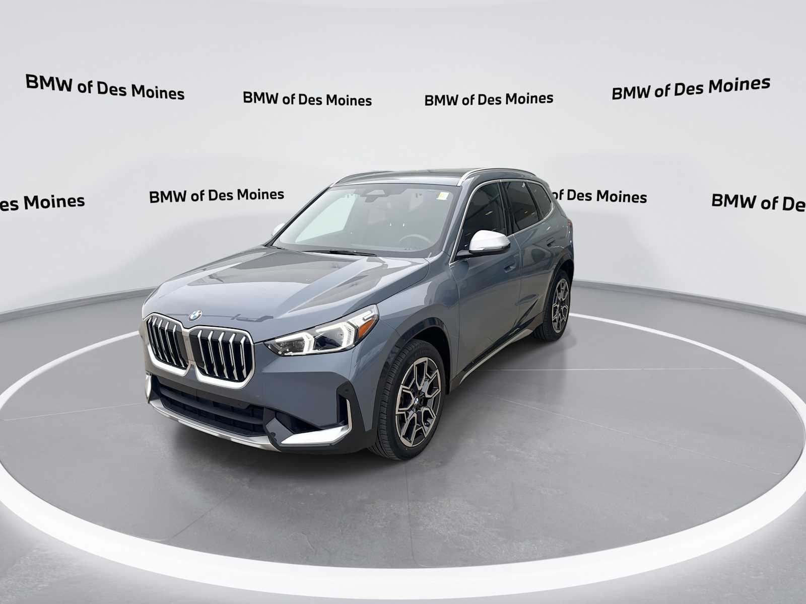 Thumbnail: 2023 BMW X1 - 4