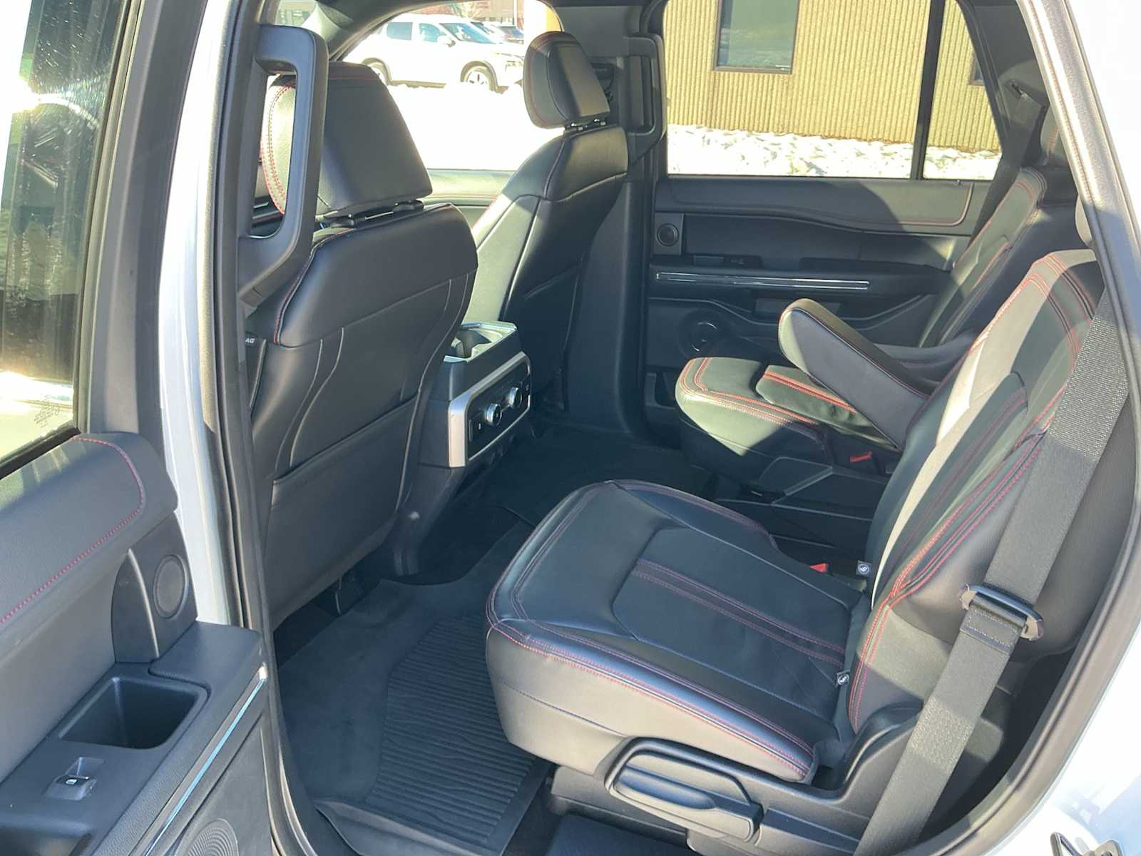 Thumbnail: 2022 Ford Expedition - 12