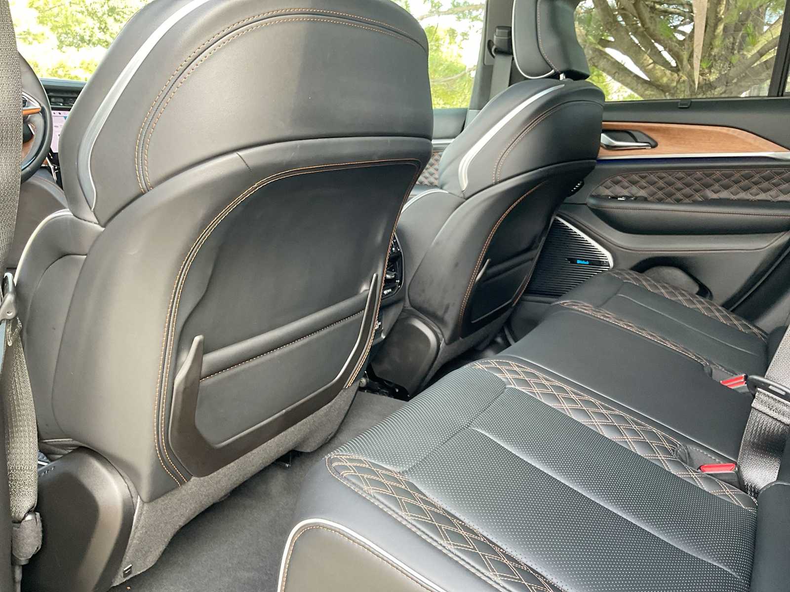 Thumbnail: 2025 Jeep Grand Cherokee - 19