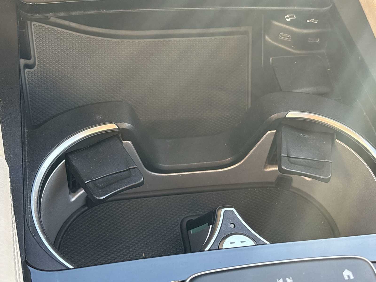 Thumbnail: 2022 Mercedes-Benz GLS - 29