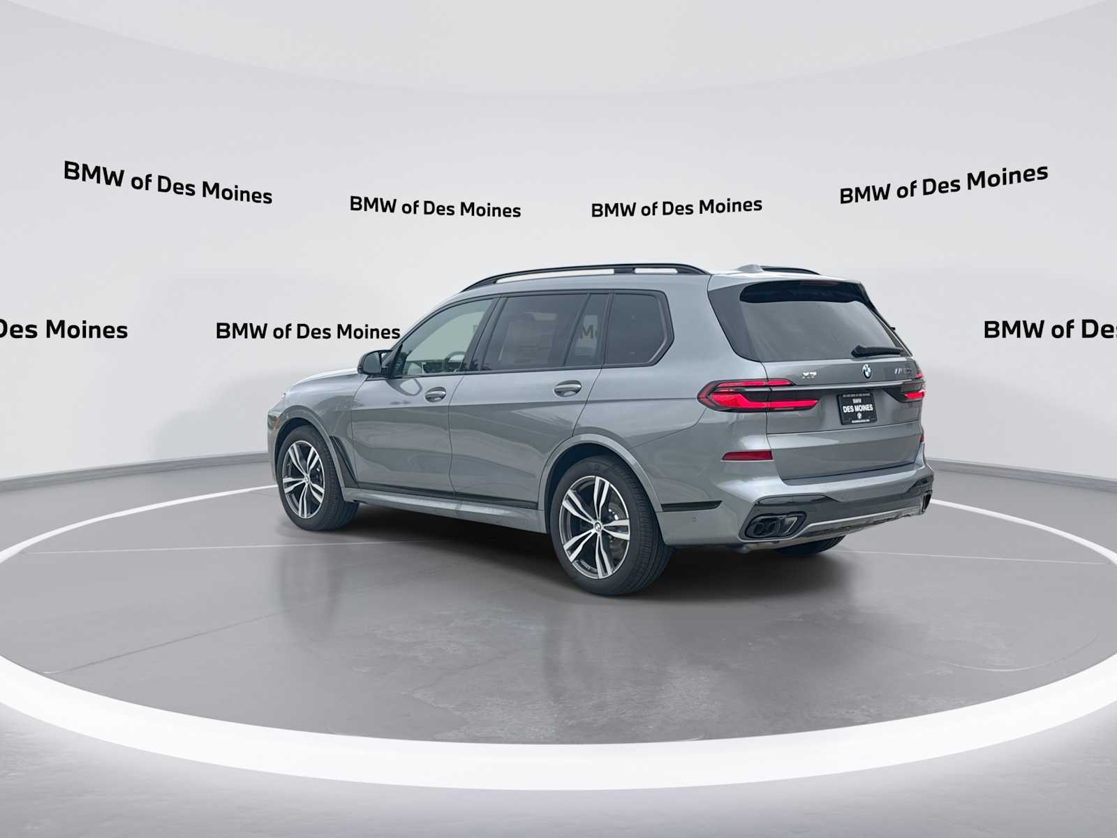 Thumbnail: 2026 BMW X7 - 6