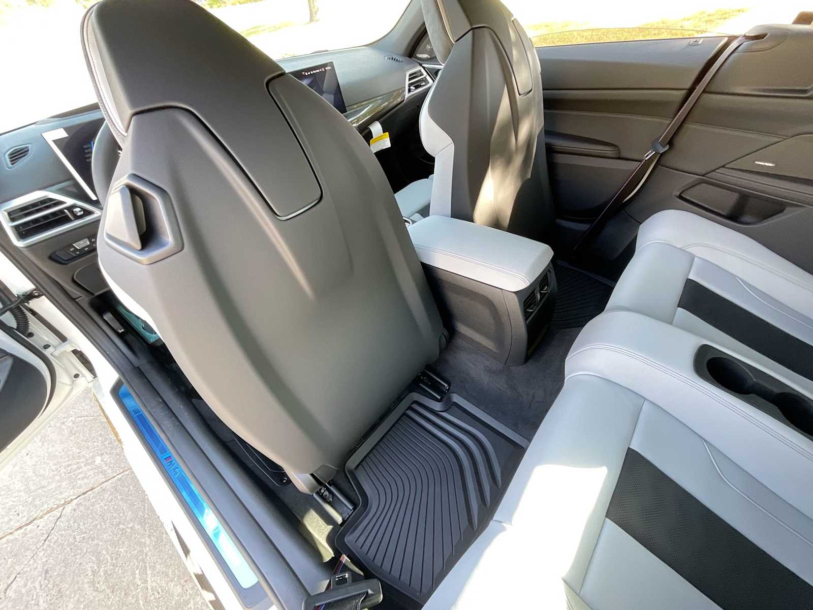 Thumbnail: 2026 BMW M4 - 20