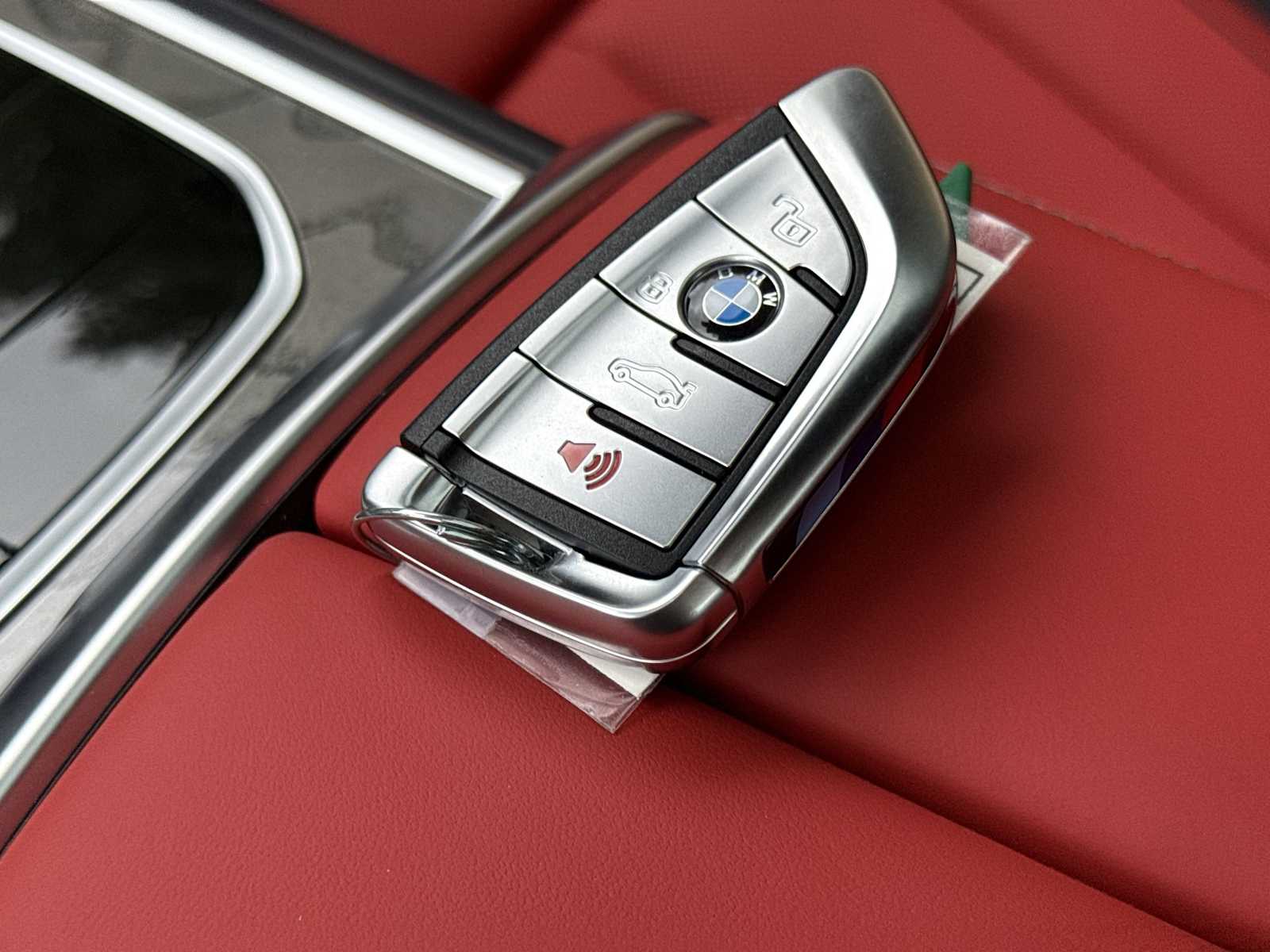 2026 BMW 8 Series 840i - Photo 38