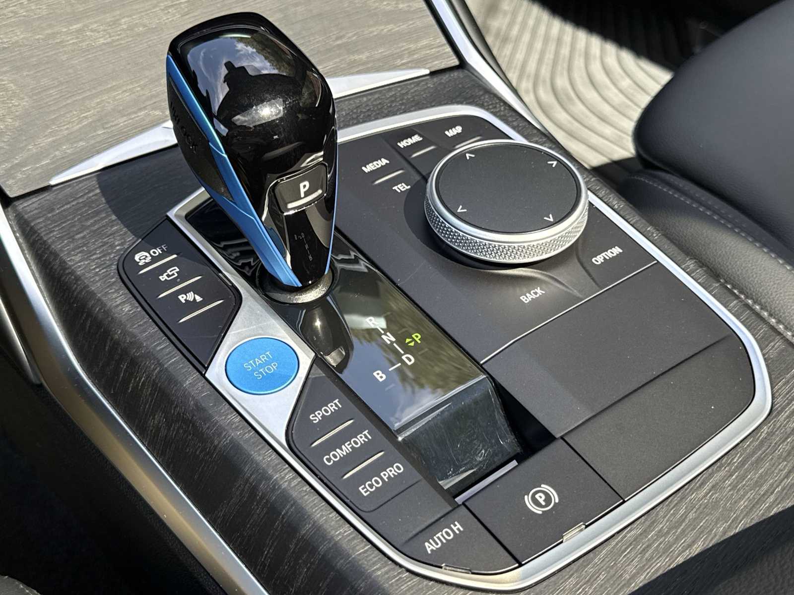 Thumbnail: 2023 BMW i4 - 35