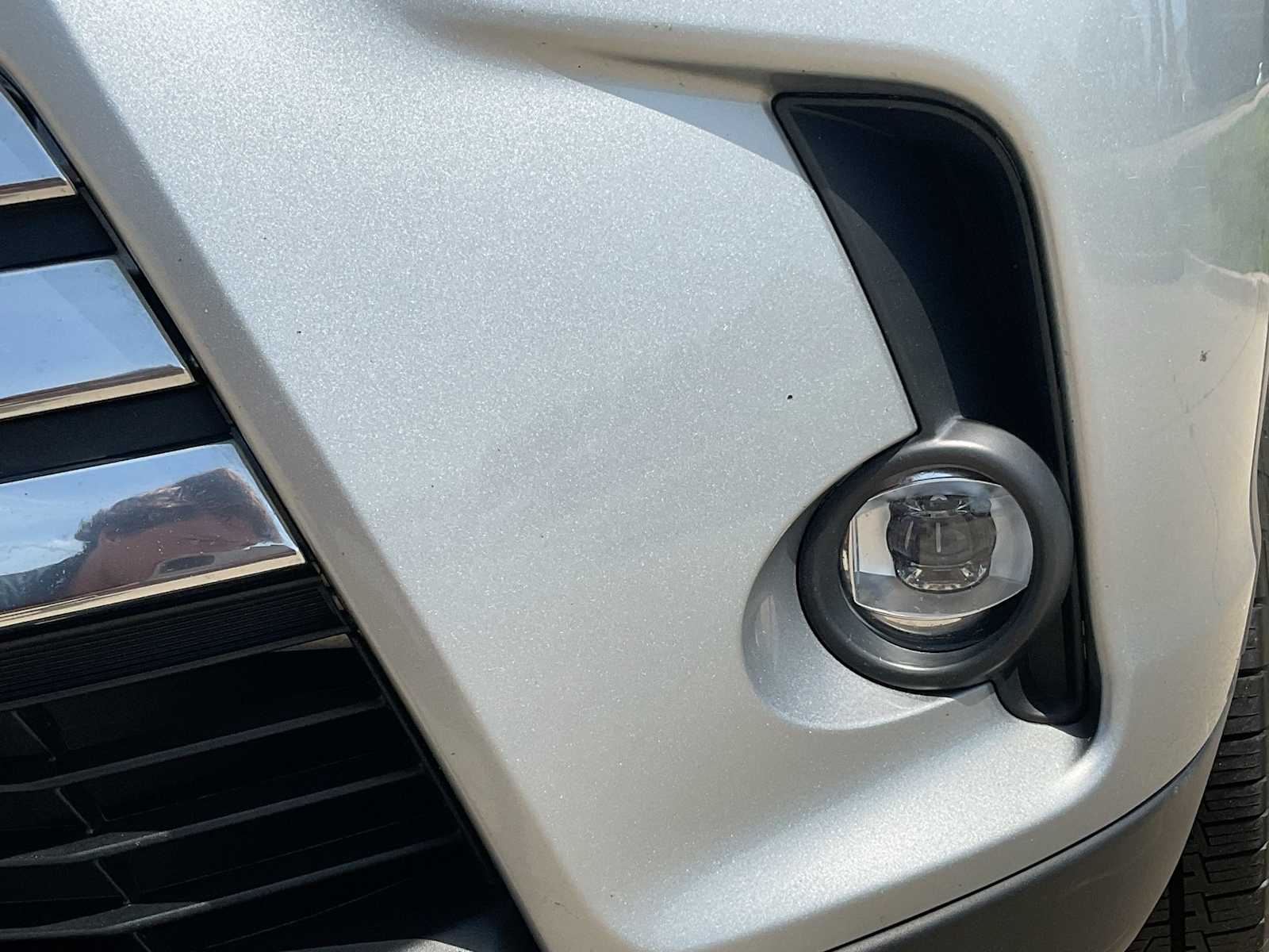 Thumbnail: 2019 Toyota Highlander - 11