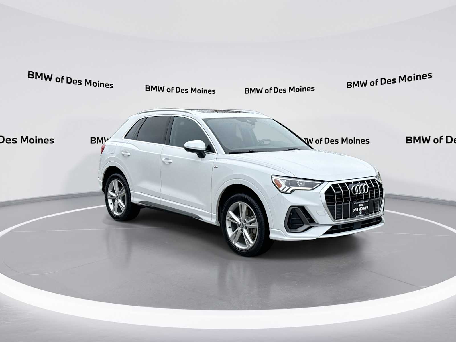 Thumbnail: 2020 Audi Q3 - 2