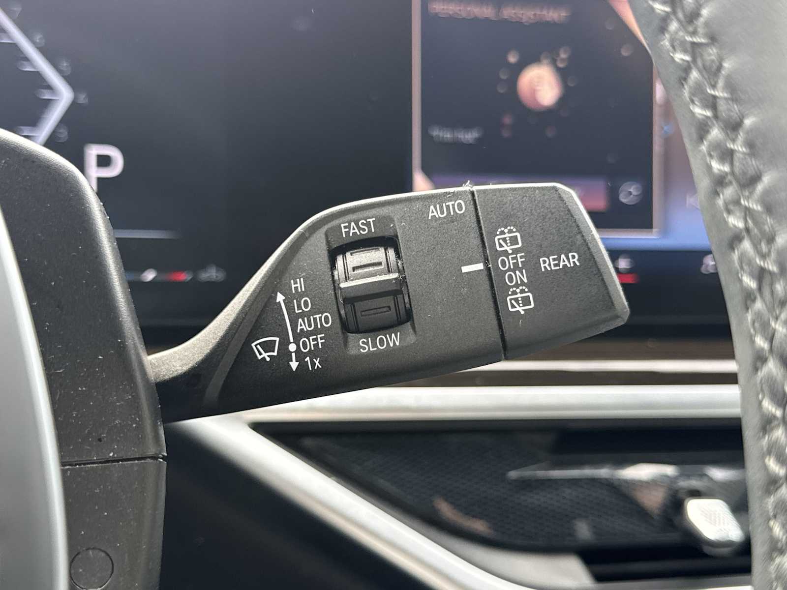 Thumbnail: 2024 BMW X7 - 28