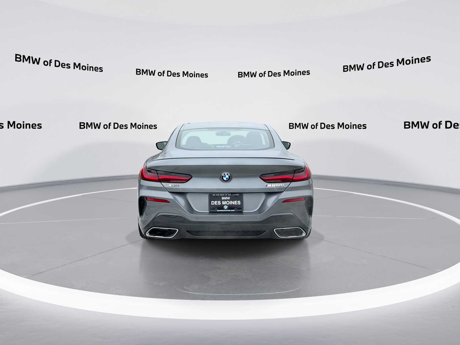 2026 BMW 8 Series M850i - Photo 7