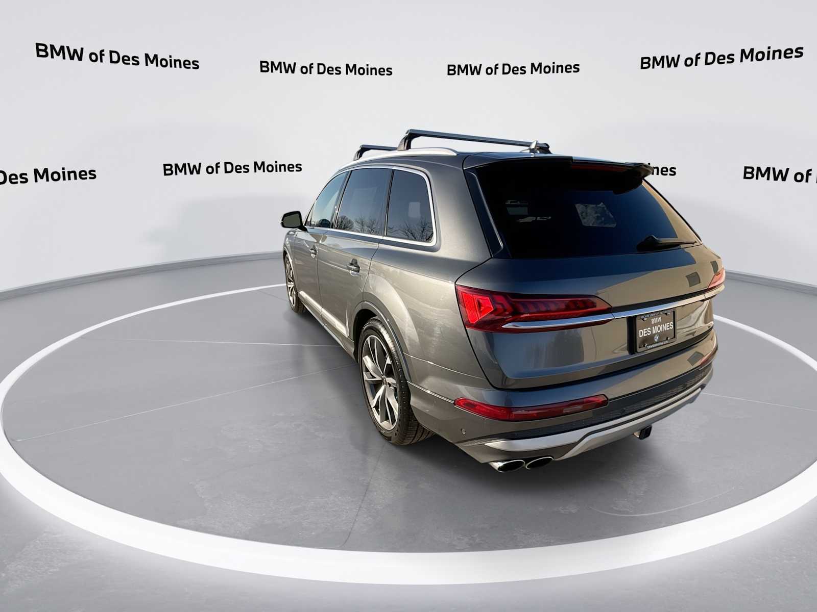 Thumbnail: 2021 Audi SQ7 - 6