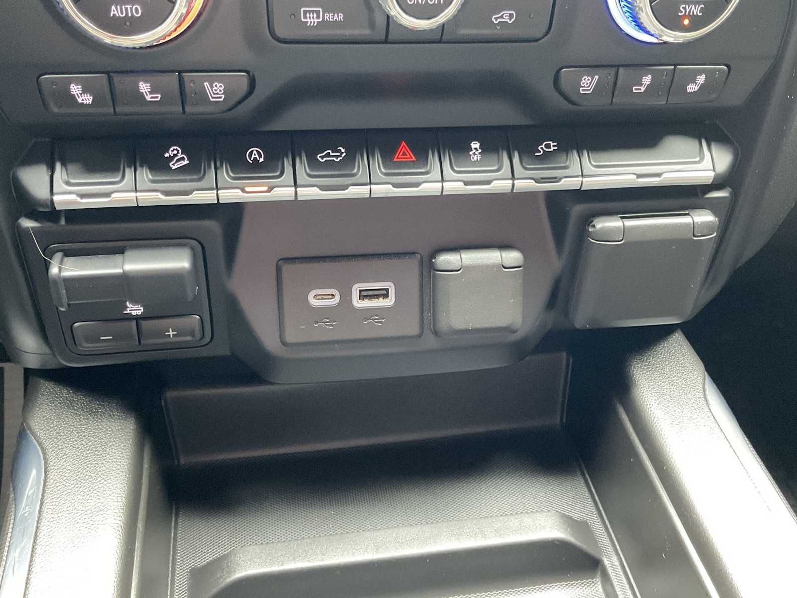 Thumbnail: 2022 GMC Sierra 1500 - 31