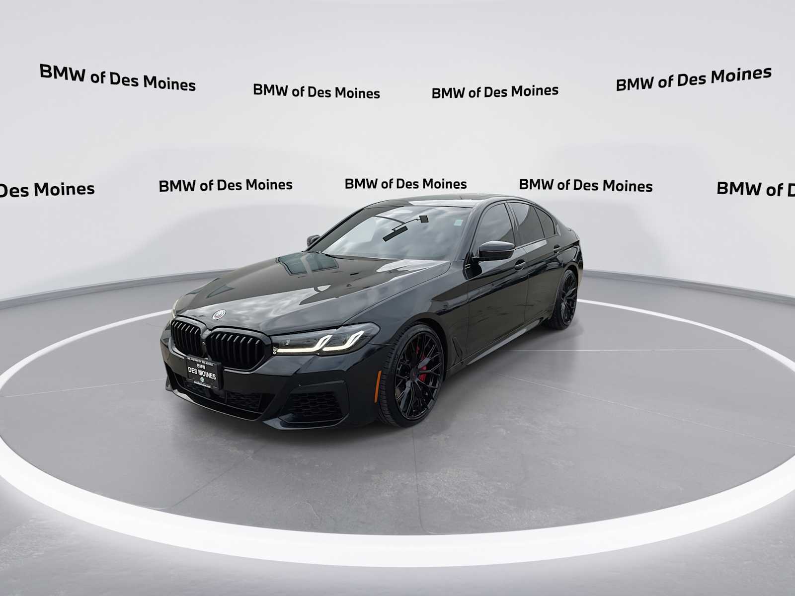 Thumbnail: 2022 BMW 5 Series - 4