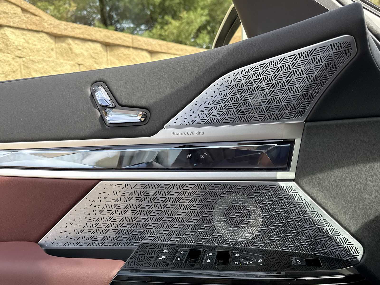 Thumbnail: 2026 BMW 7 Series - 33