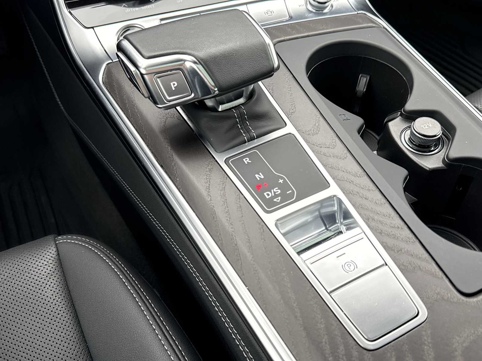 Thumbnail: 2022 Audi A6 - 35