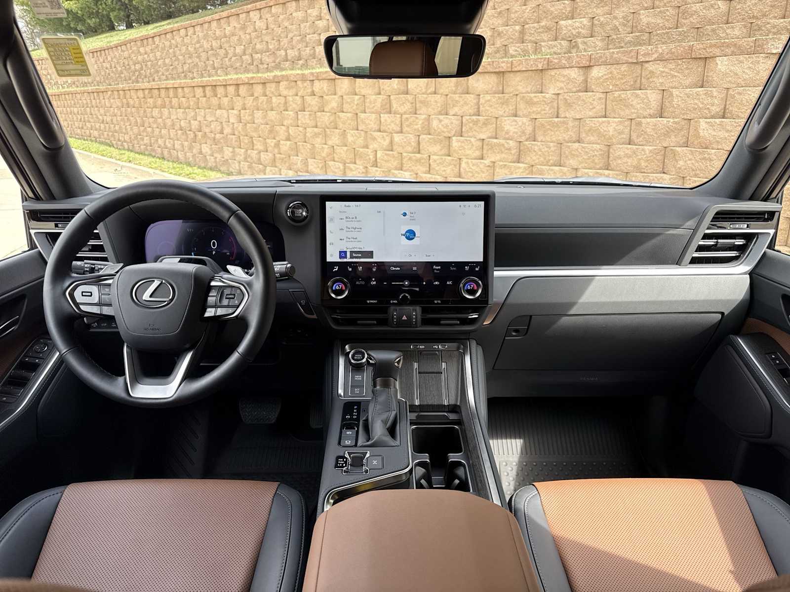 Thumbnail: 2025 Lexus GX - 16