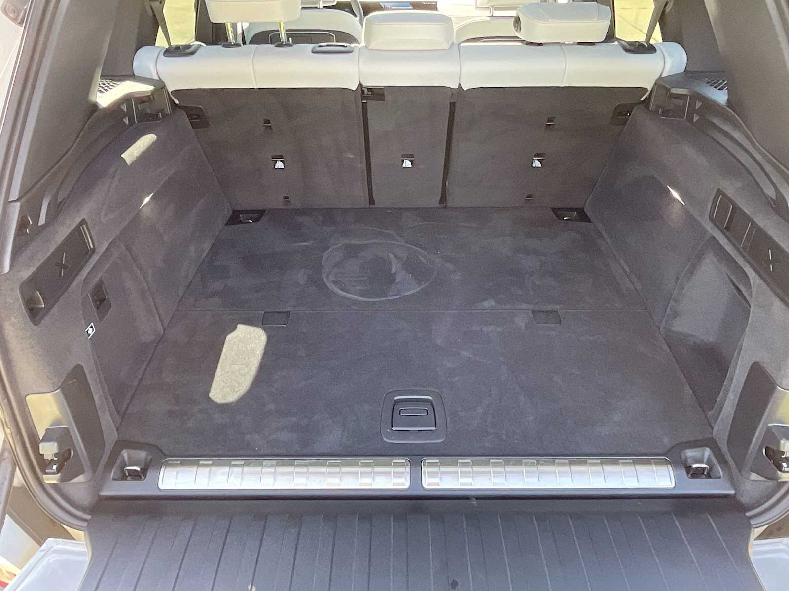 Thumbnail: 2025 BMW X5 - 36