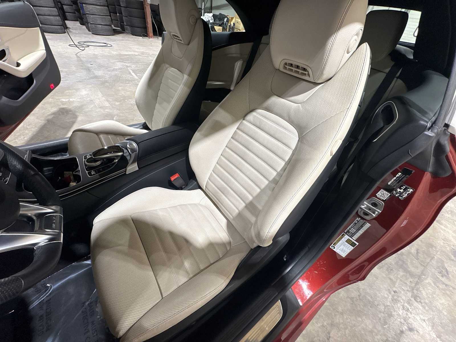 Thumbnail: 2022 Mercedes-Benz C-Class - 16