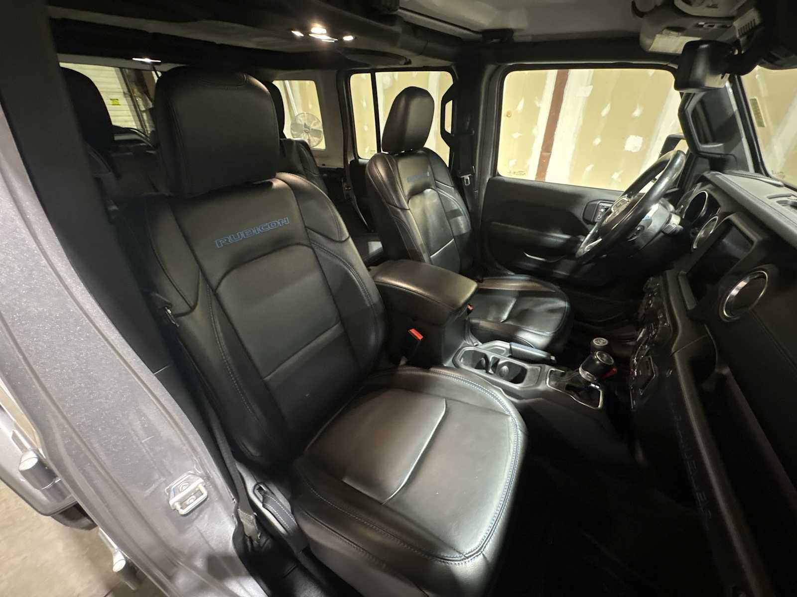 Thumbnail: 2021 Jeep Wrangler - 20