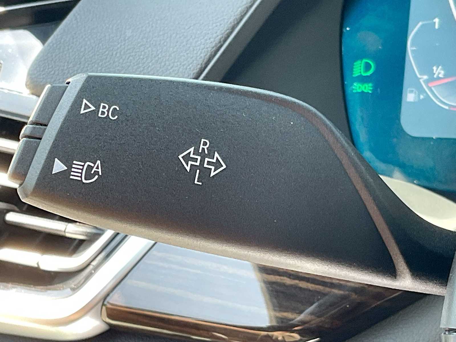 Thumbnail: 2023 BMW X5 - 28