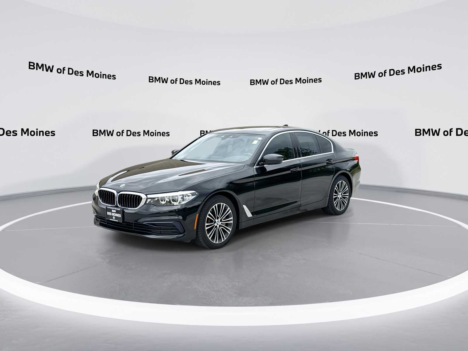 Thumbnail: 2019 BMW 5 Series - 4