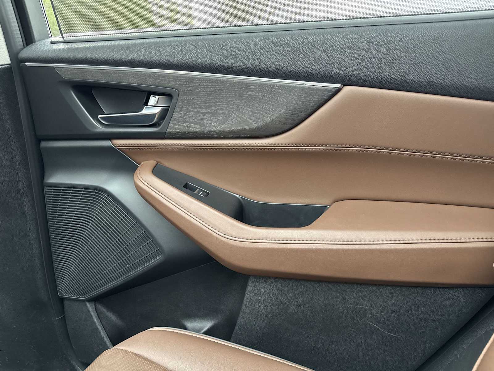 Thumbnail: 2023 Acura MDX - 42