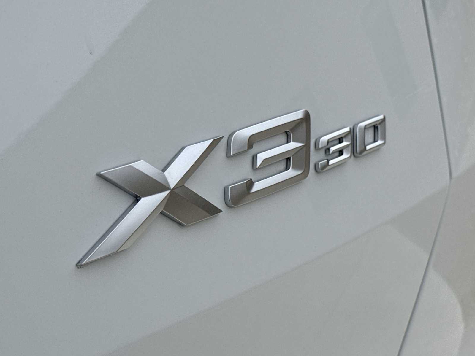 Thumbnail: 2026 BMW X3 - 13