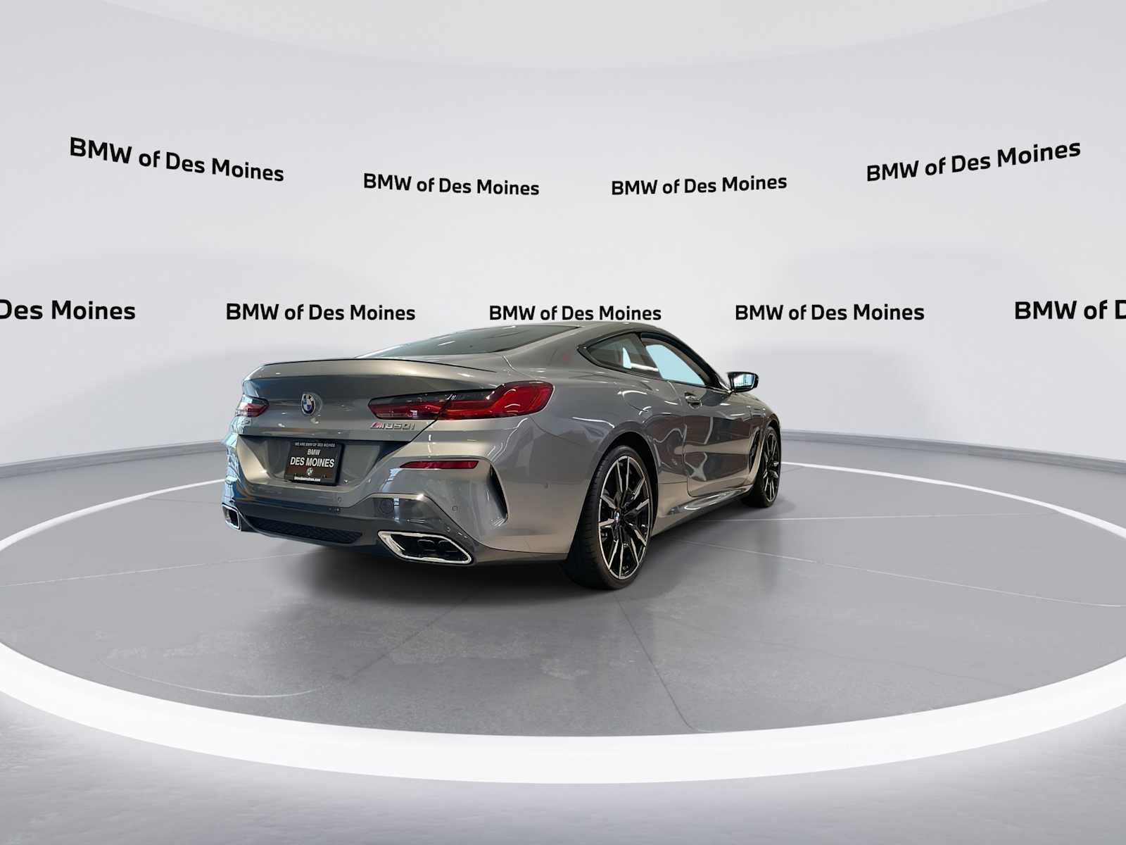 Thumbnail: 2026 BMW 8 Series - 8