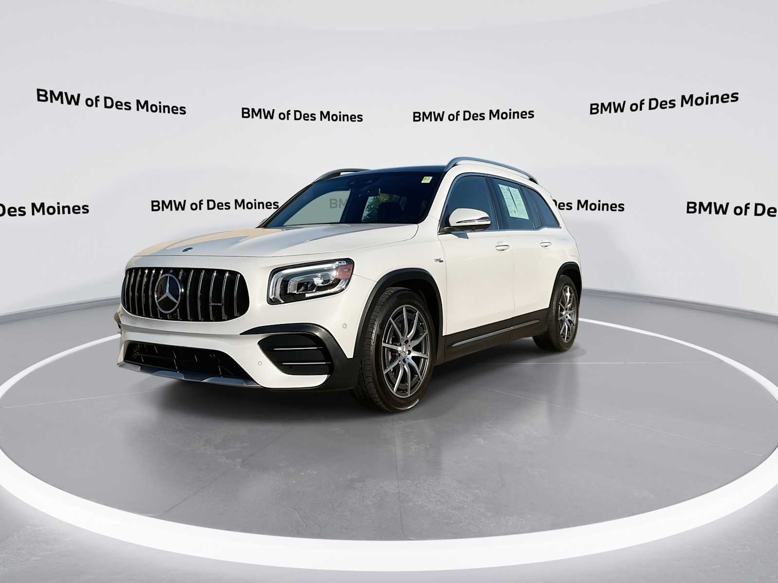 Thumbnail: 2022 Mercedes-Benz GLB - 4