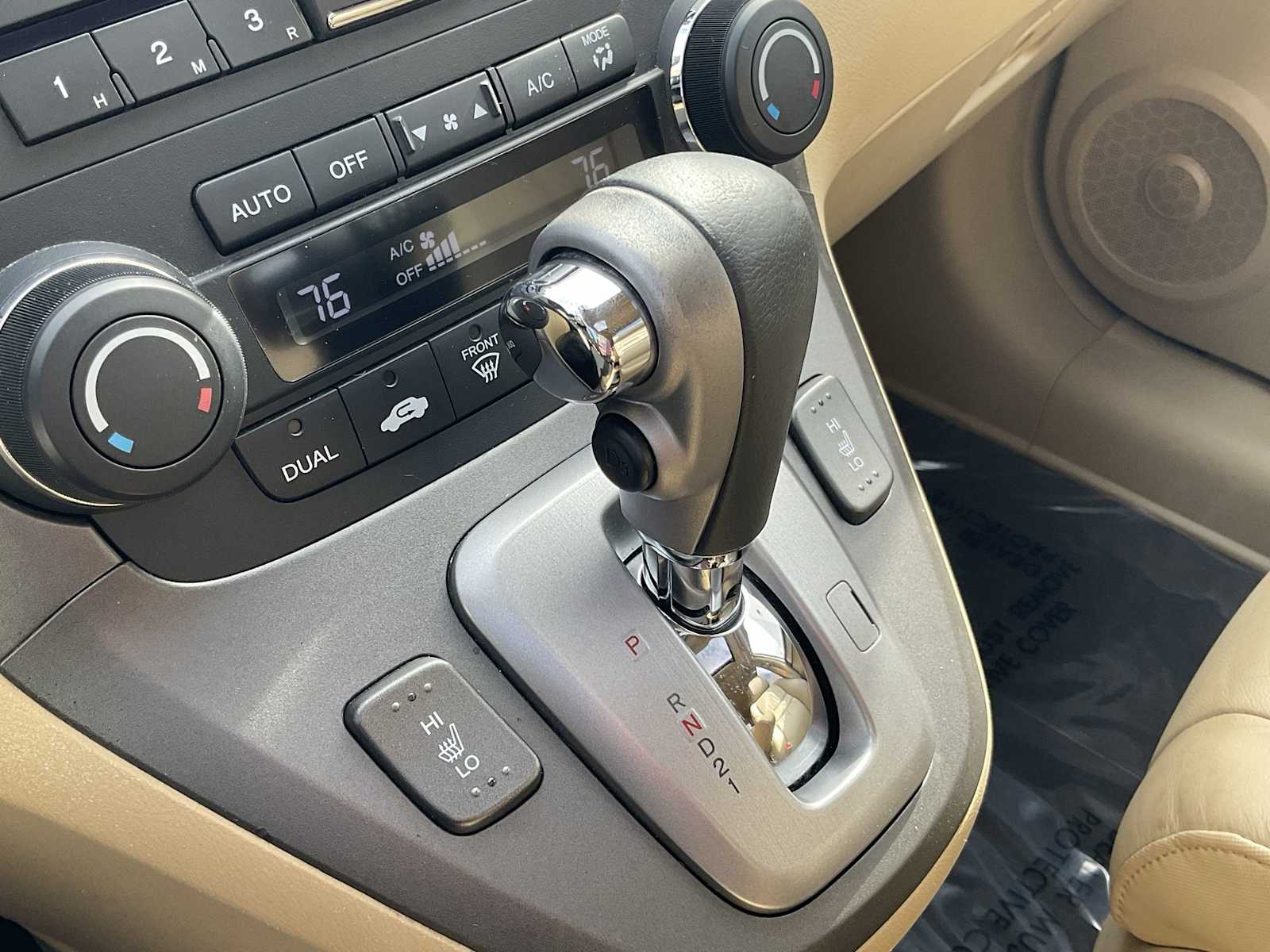 Thumbnail: 2011 Honda CR-V - 32