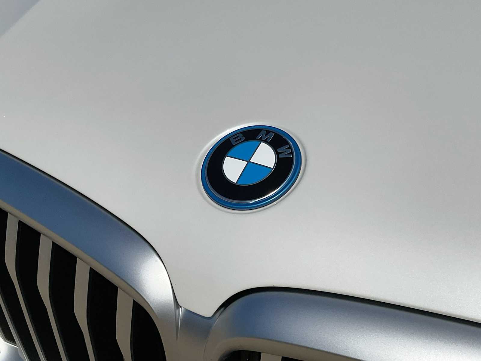 Thumbnail: 2025 BMW X5 - 11